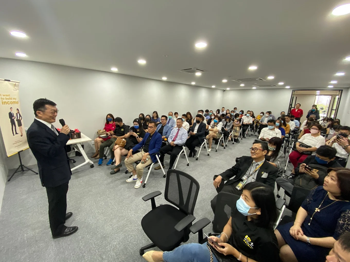 Rockwills Ipoh seminar with estate planners explaining will executor roles and executorship Ipoh services to clients.